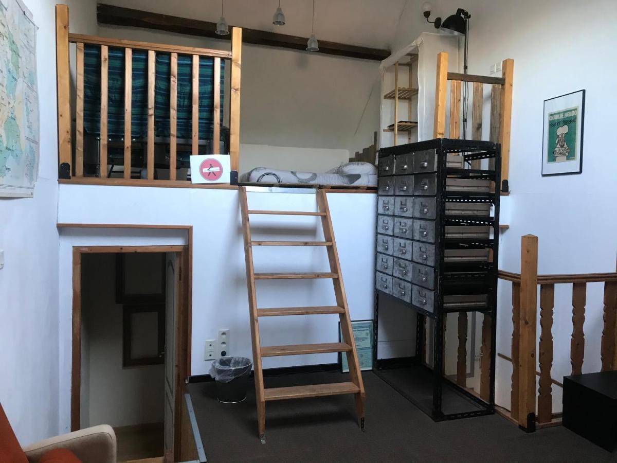 L'Atelier Du Creusot Villa Льо Крезо Екстериор снимка